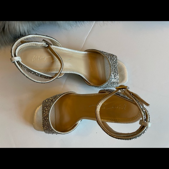 Betsey Johnson silver crystal stiletto - Picture 7 of 8